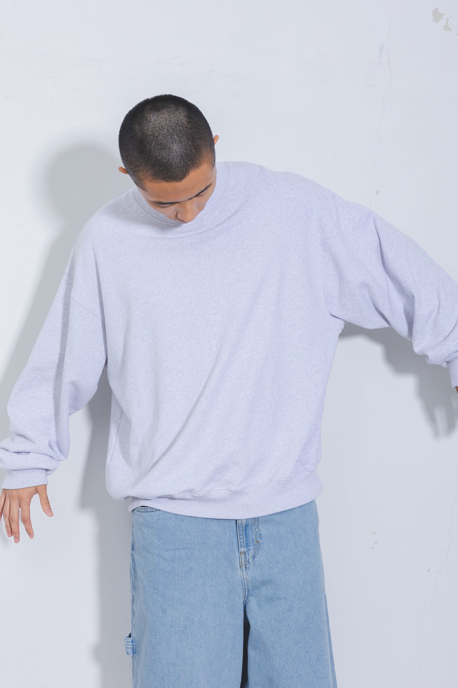 LIMITED】CREW NECK 