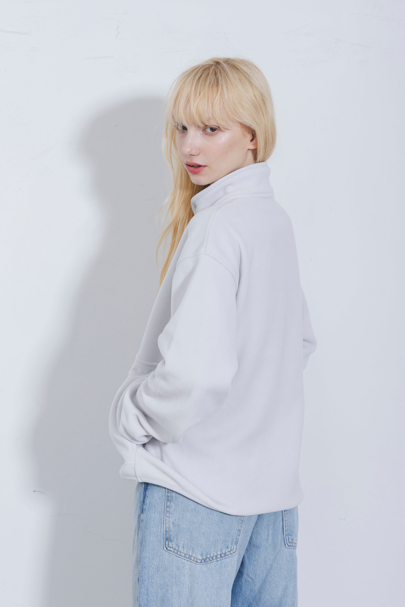 ari_2657_1600x.jpg?v=1763709946